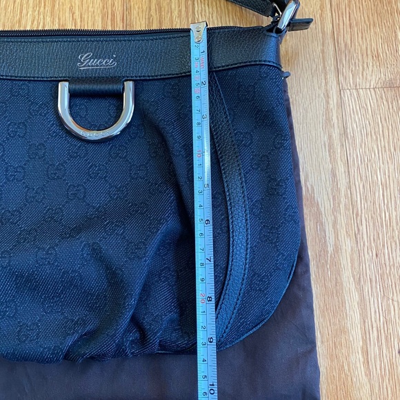 New 100% Authentic Gucci Crossbody bag - Picture 7 of 9